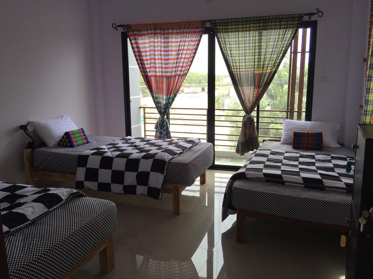 Sukhothai Cozy Hostel And Dorm Экстерьер фото